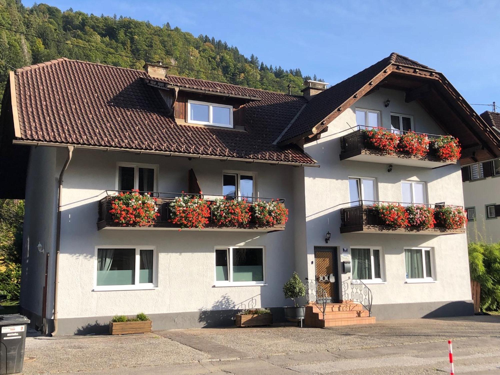 Appartement Kuhglocken Ferienhaus Fuenf Sinne Дебріах Екстер'єр фото